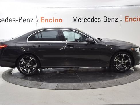 Used 2023 Mercedes-Benz C 300 Sedan image 7