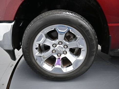 Used 2022 RAM 1500 Big Horn AWD/4WD image 9