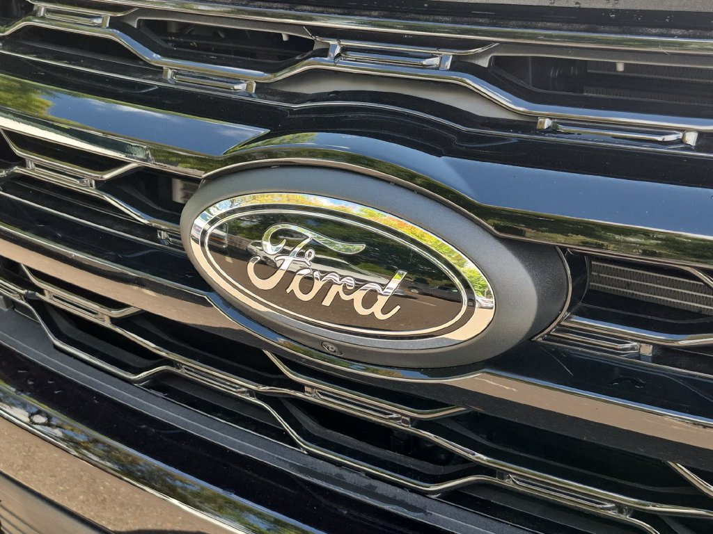 Certified 2023 Ford Expedition Limited AWD/4WD image 35