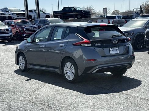 Used 2023 Nissan Leaf S image 9