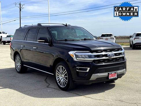 Used 2022 Ford Expedition Max Limited image 4