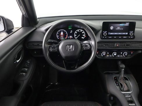 Used 2024 Honda HR-V Sport image 32