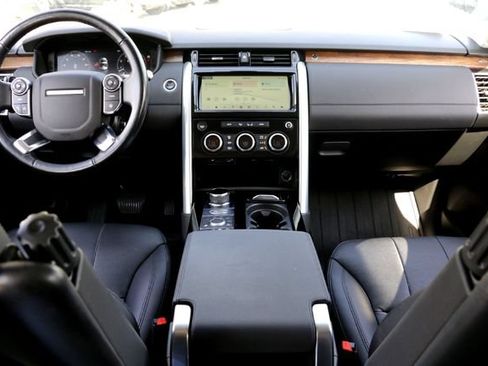 Used 2018 Land Rover Discovery HSE AWD/4WD image 29