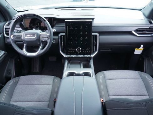 New 2025 GMC Acadia Elevation w/ Super Cruise Package image 11