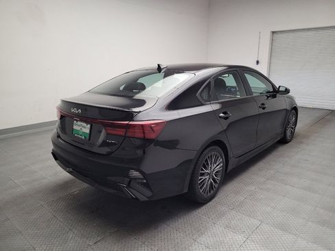 Used 2023 Kia Forte GT-Line FWD image 9