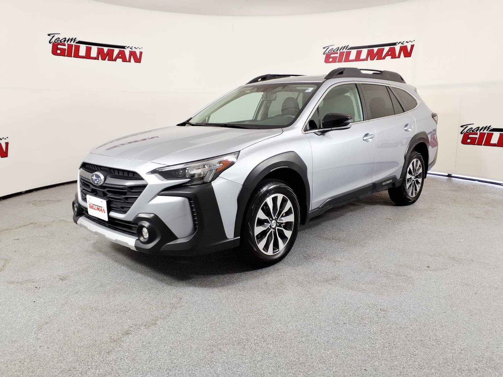 Certified 2025 Subaru Outback Limited AWD/4WD image 6