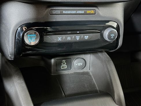 Used 2024 Ford Escape ST-Line w/ Tech Pack #1 AWD/4WD image 16