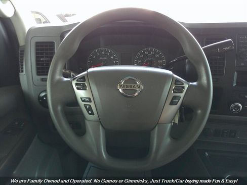 Used 2014 Nissan NV 2500 SV w/ Technology Package image 11