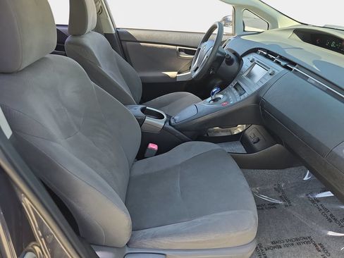 Used 2013 Toyota Prius Three FWD image 12