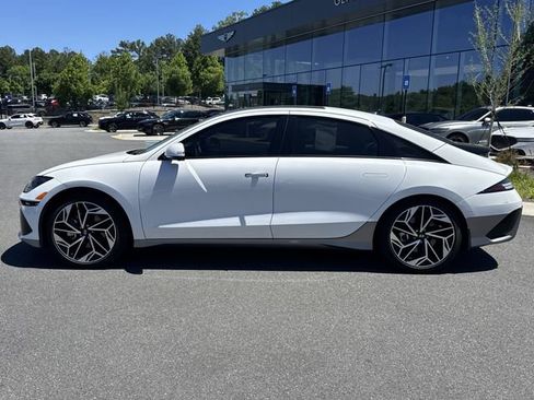Used 2023 Hyundai Ioniq 6 Limited w/ Cargo Package RWD image 5