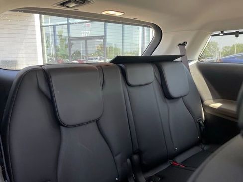 New 2026 Kia Carnival EX image 28