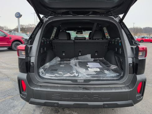 New 2026 Subaru Outback Limited XT image 9