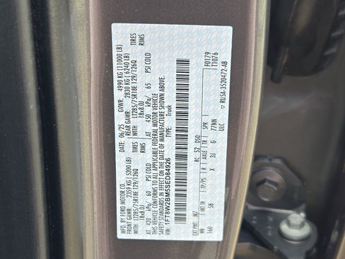 Used 2025 Ford F250 Lariat w/ Lariat Ultimate Package AWD/4WD image 37