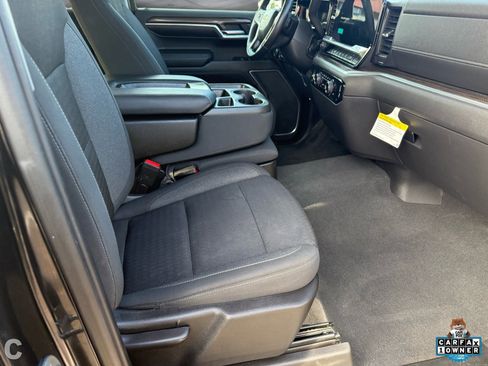 Used 2022 Chevrolet Silverado 1500 LT image 9