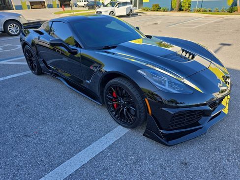 Used 2016 Chevrolet Corvette Z06 w/ 3LZ Preferred Equipment Group image 26