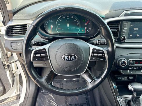 Used 2020 Kia Sorento EX AWD/4WD image 11