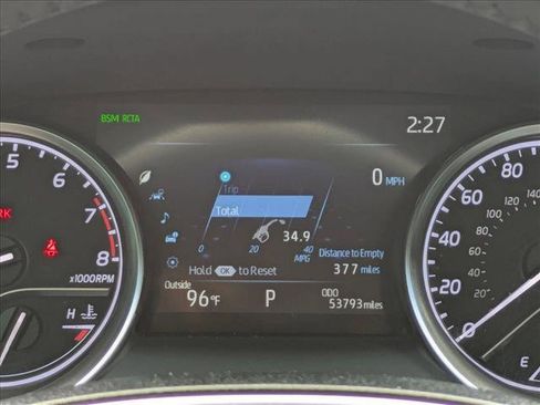 Used 2024 Toyota Camry XLE FWD image 11