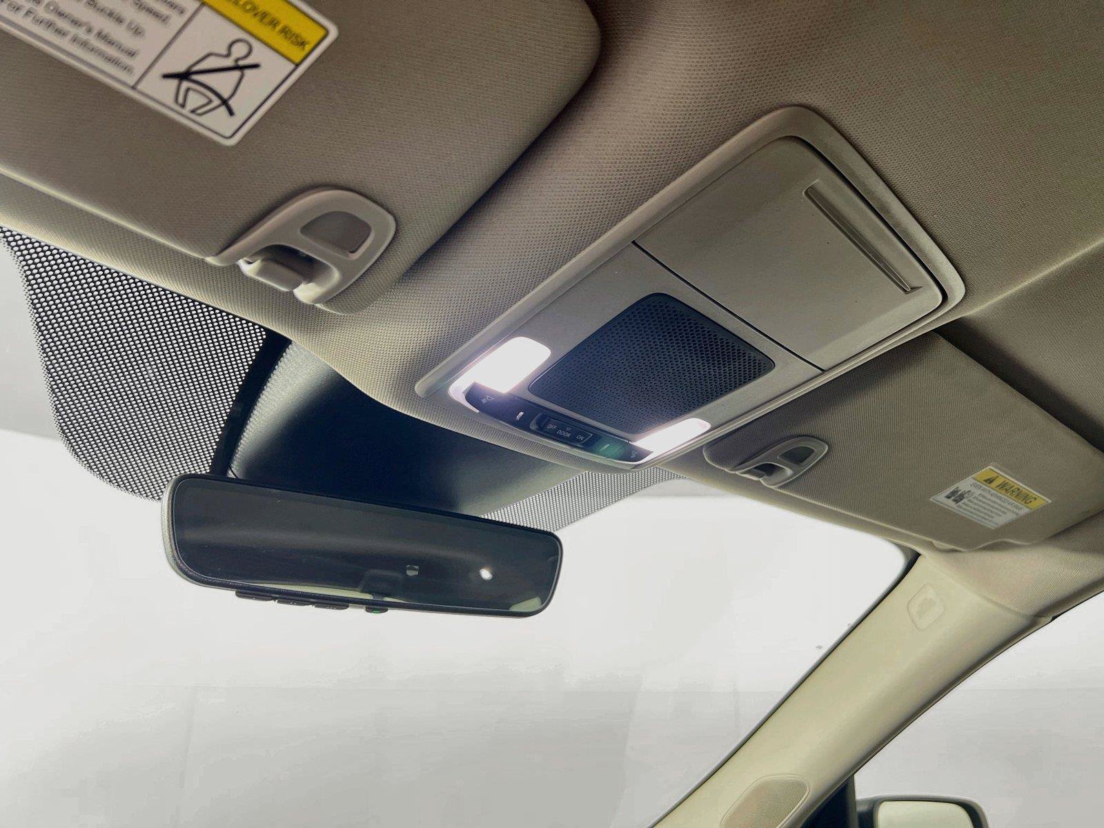 Used 2024 Honda Pilot EX-L image 12