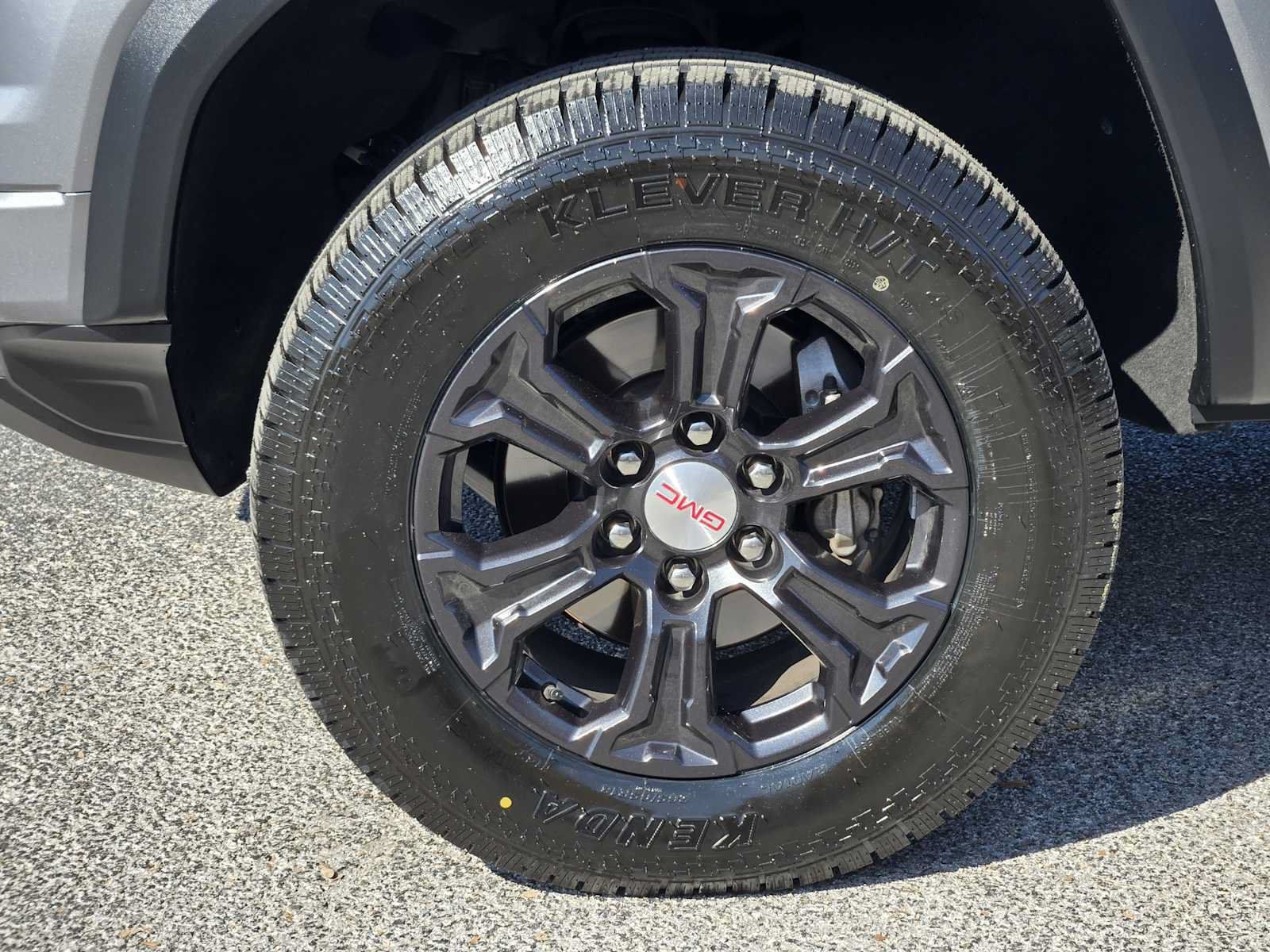 Certified 2023 GMC Canyon Elevation w/ Elevation Premium Package AWD/4WD image 12