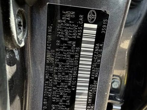 Used 2020 Toyota Camry LE w/ Carpet Mat Package AWD/4WD image 36