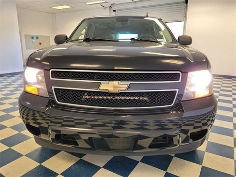 Used 2010 Chevrolet Tahoe LS image 2