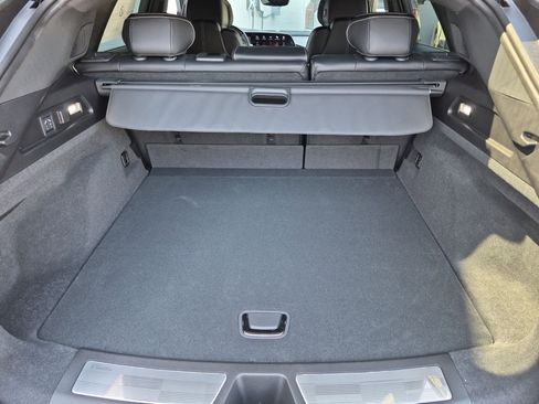 New 2026 Cadillac Lyriq V w/ Exterior Carbon Fiber Package AWD/4WD image 31