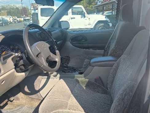 Used 2002 Chevrolet TrailBlazer LS w/ Preferred Equipment Group image 7