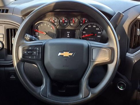 Used 2022 Chevrolet Silverado 1500 Custom image 16