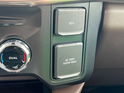 Used 2025 Ford F250 King Ranch AWD/4WD image 30