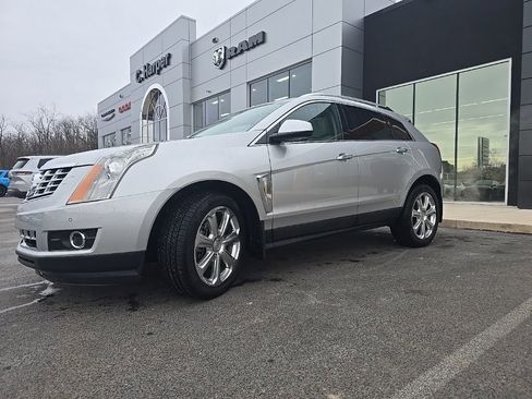 Used 2014 Cadillac SRX Performance w/ Driver Awareness Package image 8