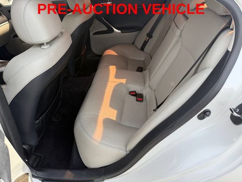 Used 2012 Lexus IS 250 w/ Premium Pkg Value Edition RWD image 11