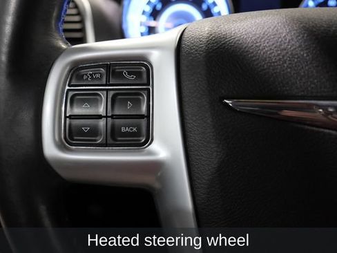 Used 2014 Chrysler 300 C AWD/4WD image 18