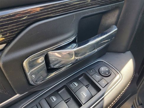 Used 2017 RAM 1500 Limited image 20