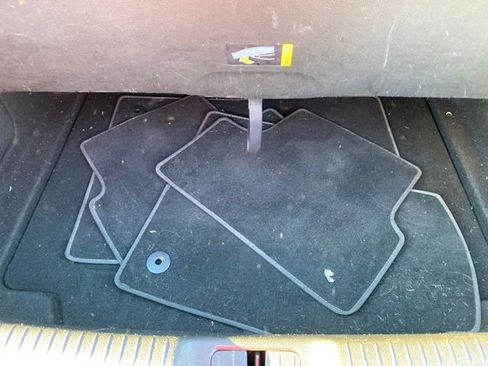 Used 2016 Buick Cascada Premium image 29