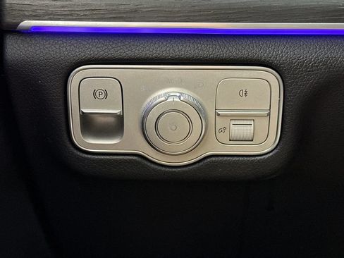 Certified 2026 Mercedes-Benz GLE 350 4MATIC image 33