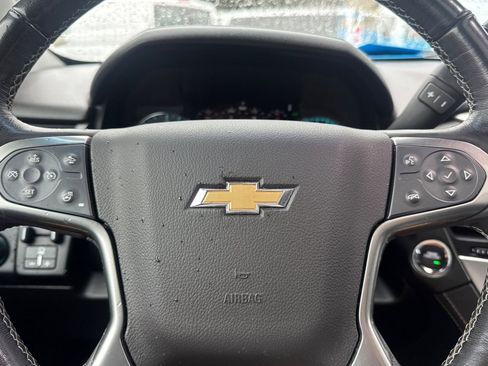 Used 2018 Chevrolet Suburban Premier image 26
