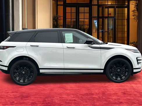 Certified 2025 Land Rover Range Rover Evoque Dynamic SE image 9