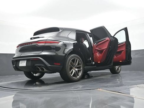 Certified 2023 Porsche Macan S AWD/4WD image 24
