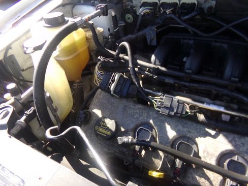 Used 2010 Ford Edge Limited image 38