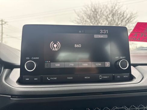 Certified 2025 Honda Accord LX image 33