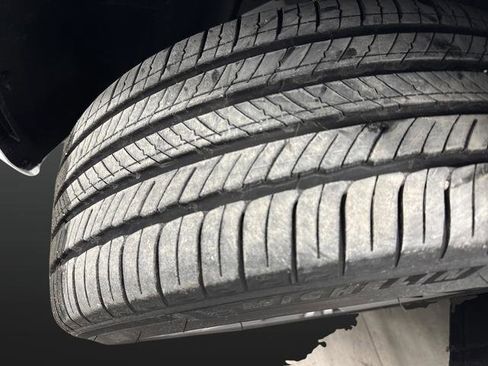 Used 2024 Genesis G70 3.3T Advanced w/ Sport Prestige Package image 35