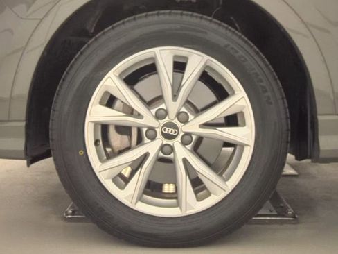 Used 2023 Audi Q3 2.0T Premium Plus AWD/4WD image 8
