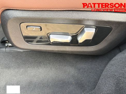 Used 2021 BMW X7 xDrive40i w/ Executive Package AWD/4WD image 28