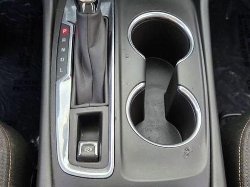 Used 2021 Chevrolet Equinox LT FWD image 20