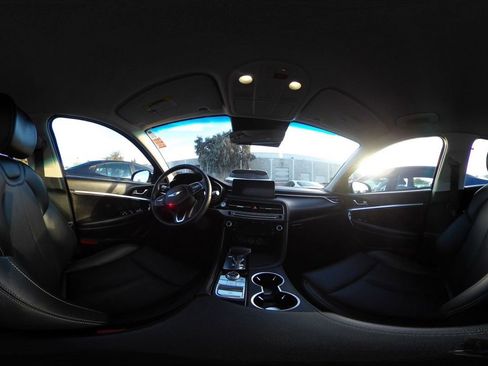 Used 2025 Genesis G70 2.5T image 42