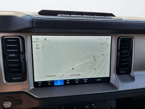 New 2026 Ford Bronco Outer Banks AWD/4WD image 18