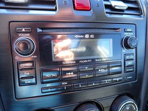 Used 2014 Subaru Forester 2.5i Limited image 21