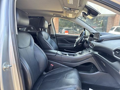 Used 2022 Hyundai Santa Fe SEL w/ Convenience + Premium Package FWD image 24