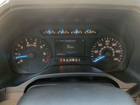 Used 2015 Ford F150 XL w/ Equipment Group 101A Mid AWD/4WD image 23