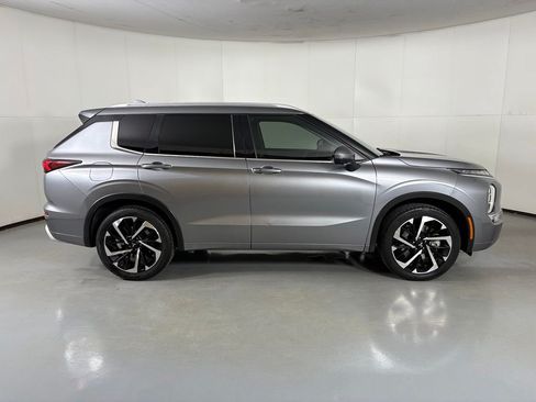 Used 2022 Mitsubishi Outlander SEL FWD image 9